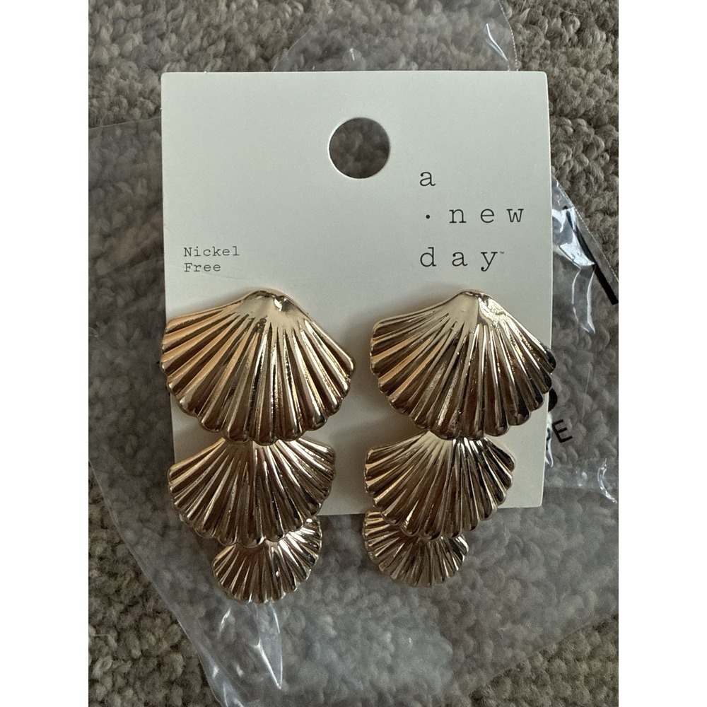 A New Day 3 Shell Dangle Earring Gold Tone Nickel Free‎